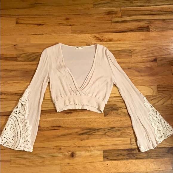 Cotton Candy Tops - Adorable Crop Top w/ Crochet Bell Sleeves